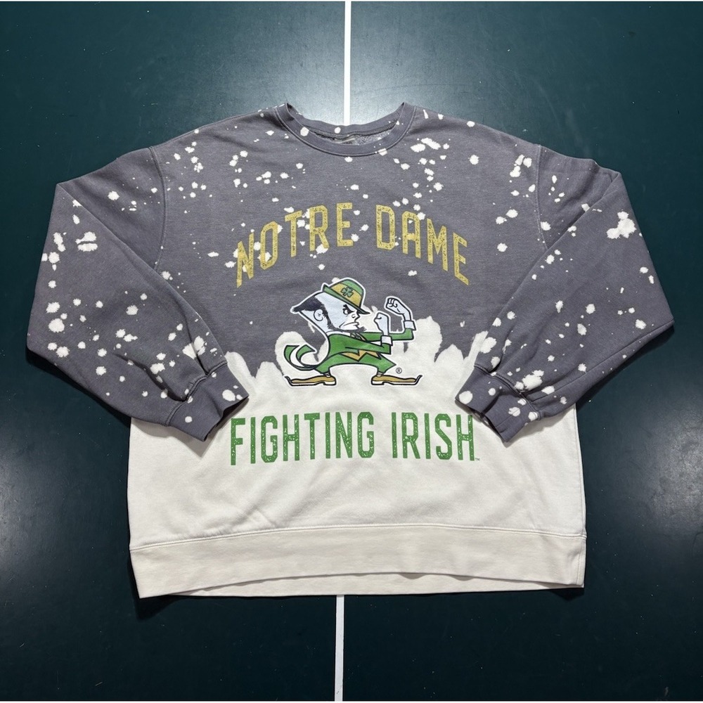 Notre Dame Fighting Irish Crewneck Sweatshirt Women's Large Oversized White Gray